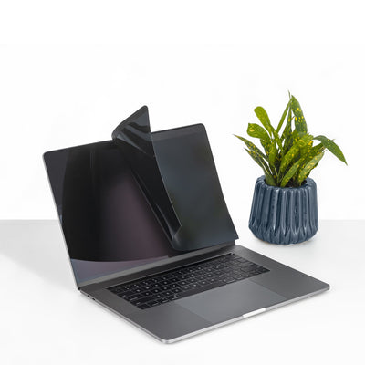 StarTech.com PRIVSCNMAC13 filtre anti-reflets pour écran et filtre de confidentialité 33 cm (13") Ordinateur portable - Image 3
