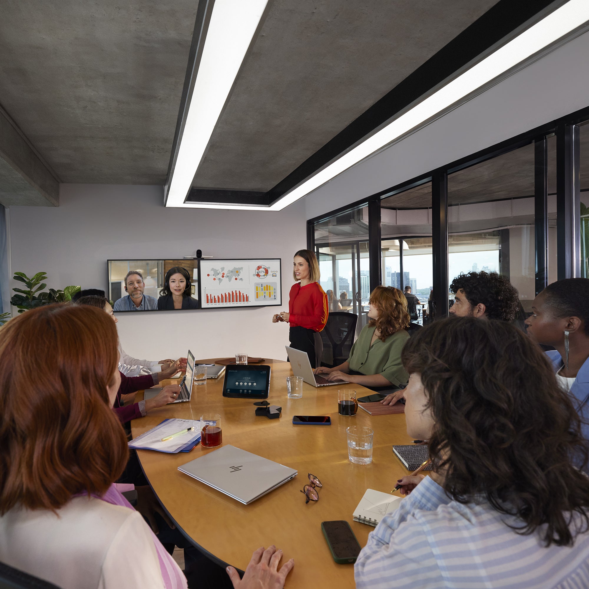 HPE HP Poly Studio G62 video conferencing system 10 person(s) Ethernet LAN Personal video conferencing system (99T09AA#AC3) - Cartouches Certifiees