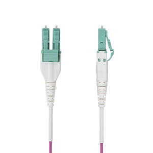 STARTECH .com InfiniBand/fibre optic cable 15 m LC OFNR Violet (OM4RLCLC15M) - Cartouches Certifiees