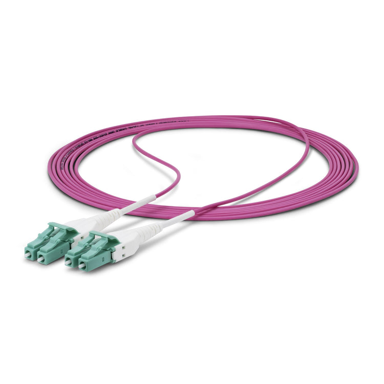 STARTECH .com InfiniBand/fibre optic cable 15 m LC OFNR Violet (OM4RLCLC15M) - Cartouches Certifiees