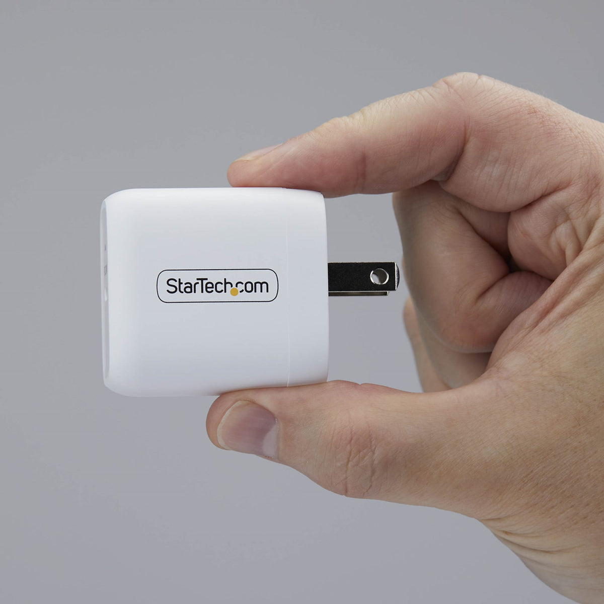 STARTECH .com mobile device charger Universal White AC Fast charging Indoor (102NW-WALL-CHARGER) - Cartouches Certifiees