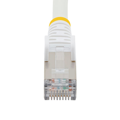 STARTECH .com networking cable White 2,4 m S/FTP (S-STP) Round (NLWH-8F-CAT6A-PATCH) - Cartouches Certifiees